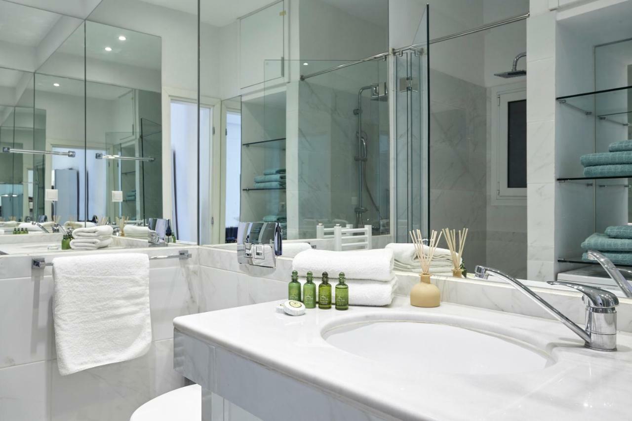 Modern Elegant Apt At Kolonaki Atenas Exterior foto