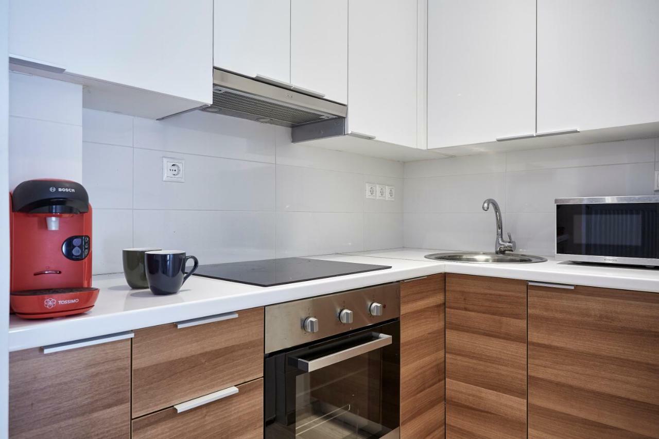 Modern Elegant Apt At Kolonaki Atenas Exterior foto